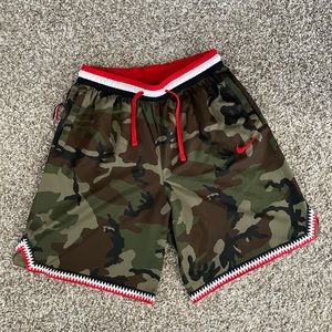 Nike DNA shorts